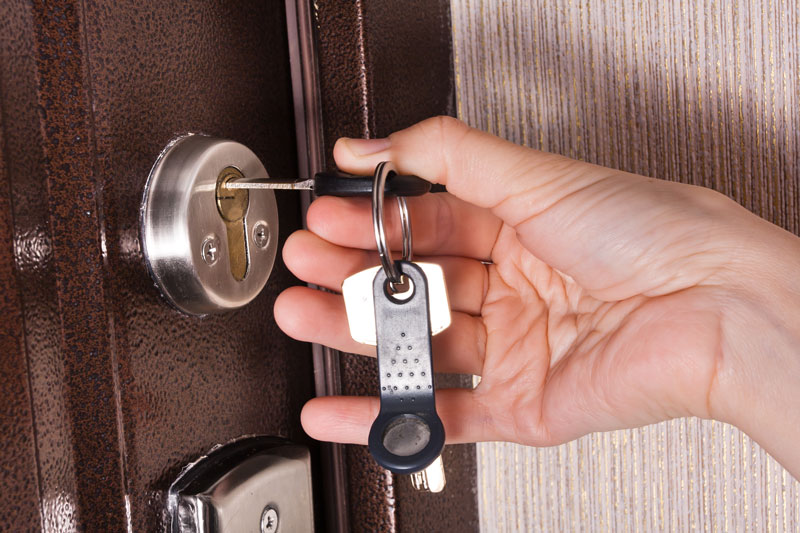 Going on Vacation? Protect Your Home While You’re Away with These Home Safety Tips